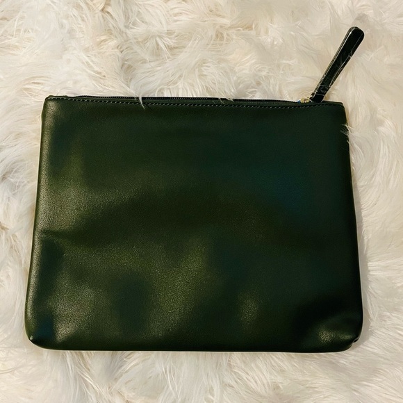 Kaari Blue Olive Green Large Travel Case - Picture 2 of 5